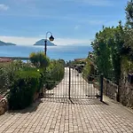 Luxury Elicriso Sea View With Common Swimming Pool Just 100 Mt From The * 골푸아랑시